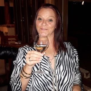 Meet your Posher, Marina